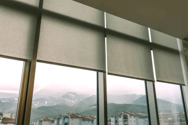 How To Install Window Shades in Zephyrhills, FL How To Install Window Shades in Zephyrhills, FL